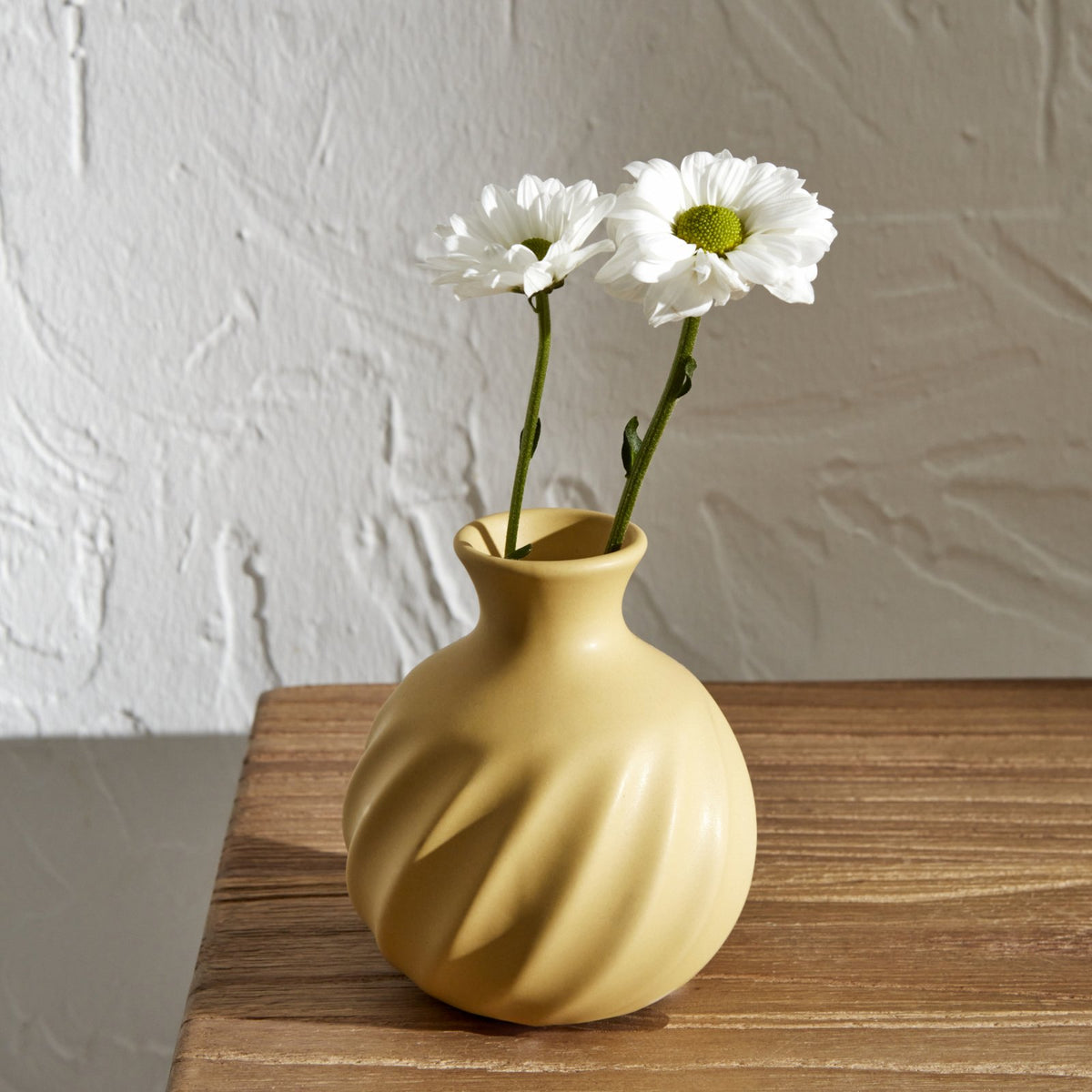 Karaca Home Velma Petit Ceramic Vase - Yellow, 300.23.01.0542