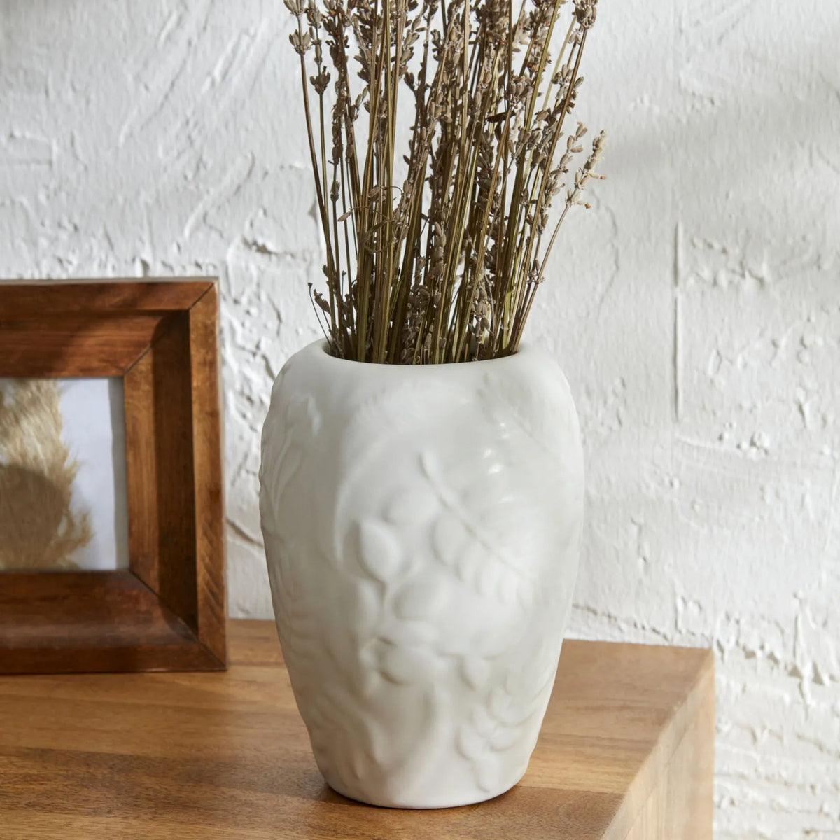 Karaca Home Madelyn Cylindrical White Vase 17 cm, 300.23.01.0545