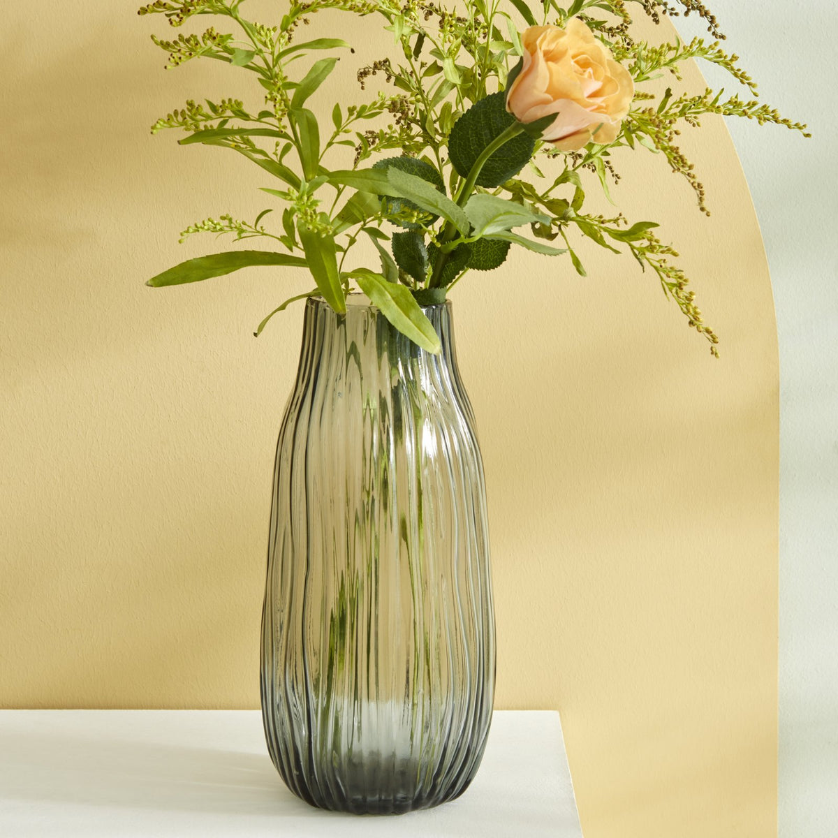 Karaca Home Janis Glass Grey Vase 26 cm, 200.22.11.0005