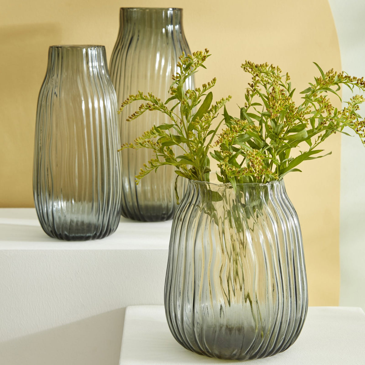 Karaca Home Janis Glass Grey Vase 31.5 cm, 200.22.11.0006