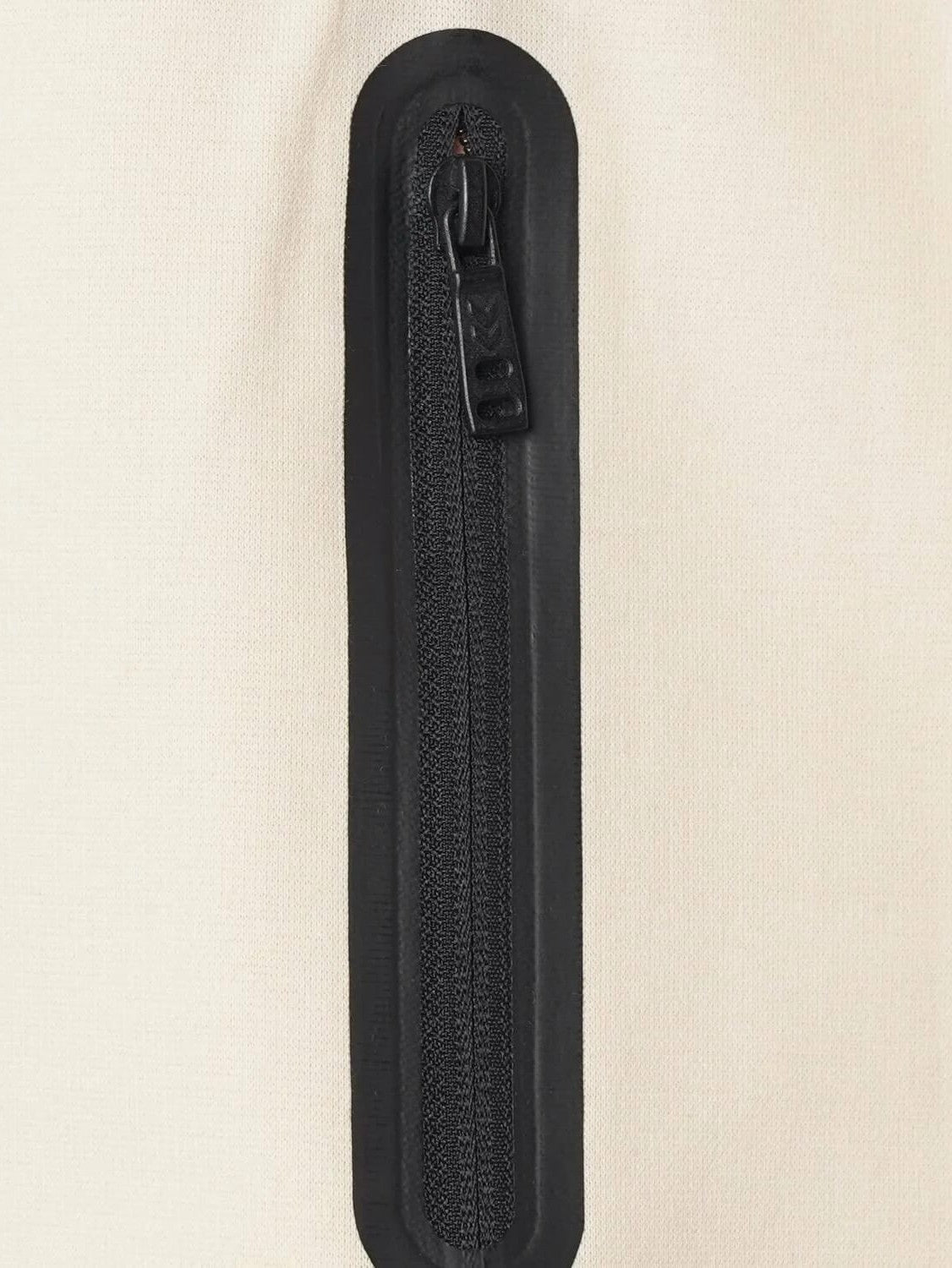 HUMMEL- HMLFUYU ZIP NECK SWEATSHIRT