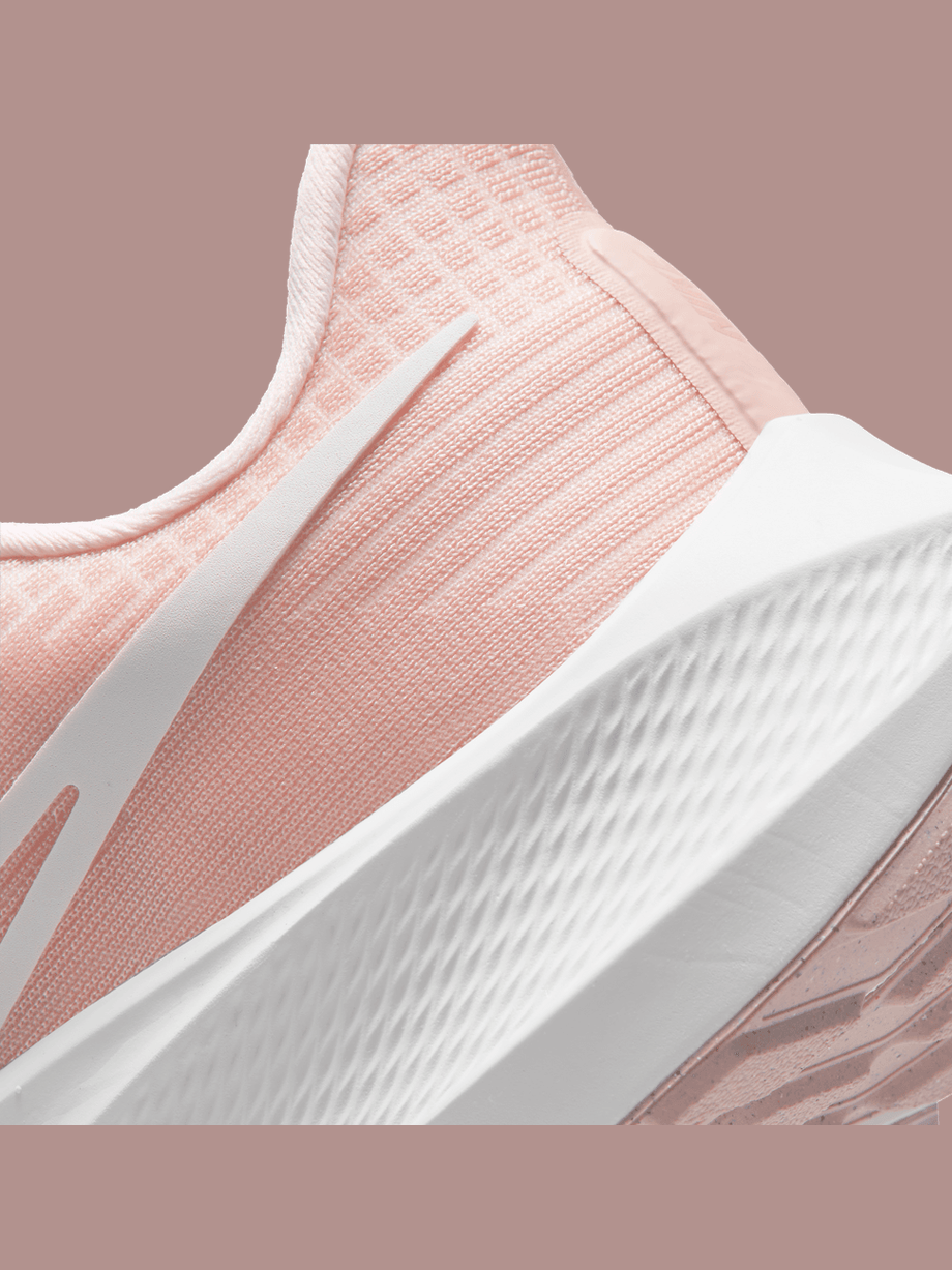 WMNS NIKE AIR ZOOM PEGASUS 39