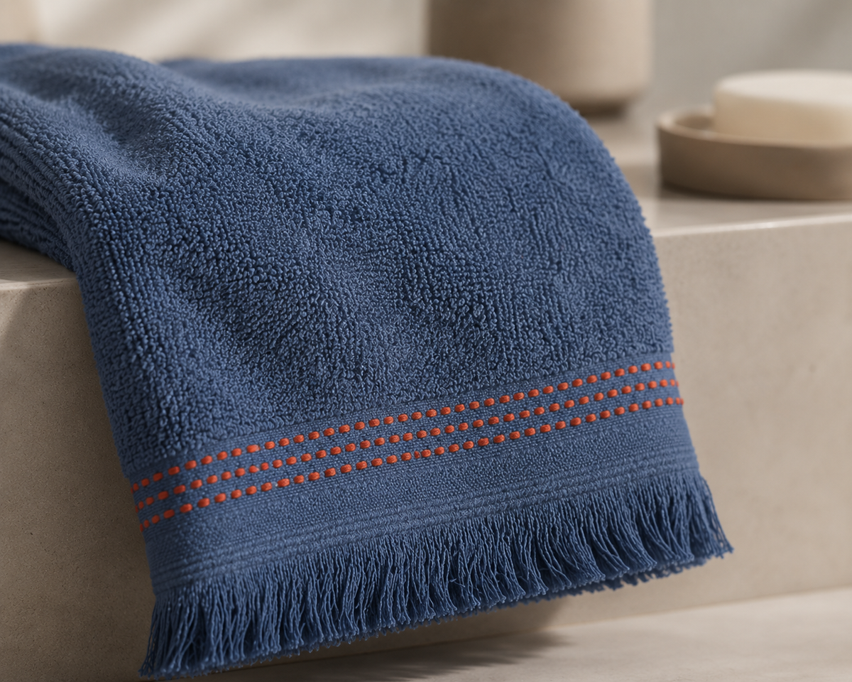 Karaca Home Softy 100% Cotton Appliqued Face Towel 50 x 90 cm, 200.19.01.0650