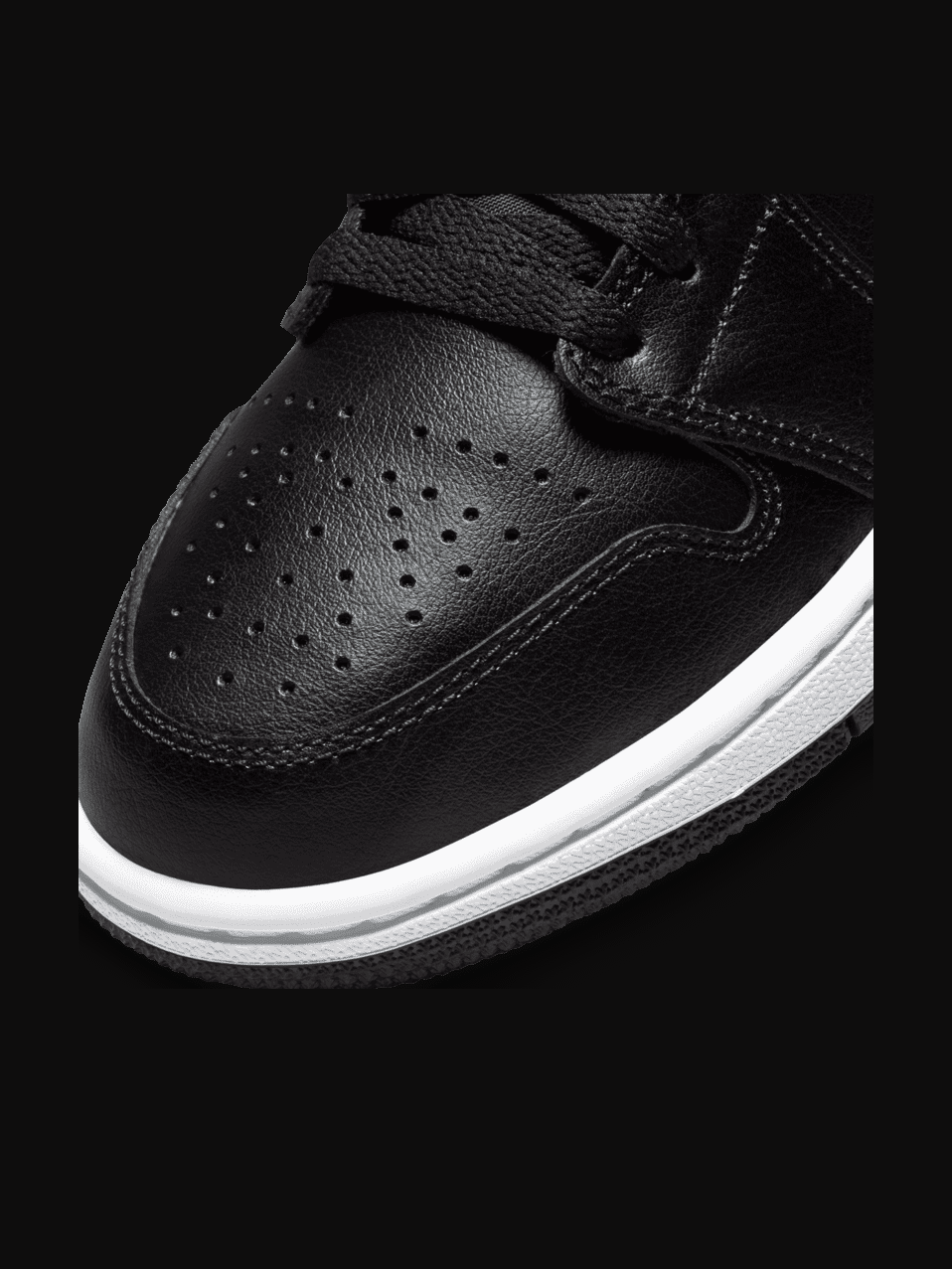 NIKE WMNS AIR JORDAN 1 MID