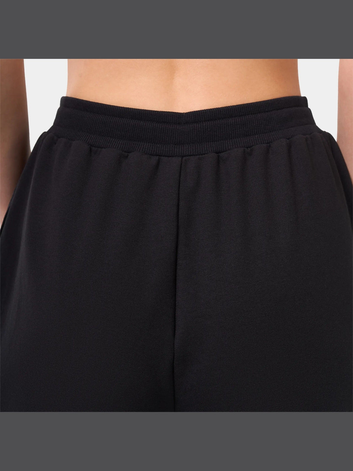 SQUATWOLF ESSENTIAL SLIM JOGGER