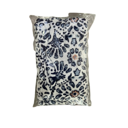 Windsor, Pillow Case Polar Fleece Printed (White & Blue)