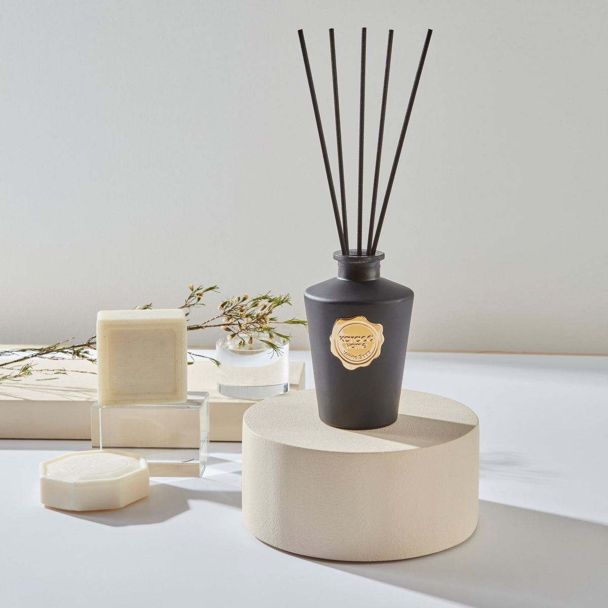 Karaca Home Classy White Soap Reed Diffuser 200 ml, 153.09.01.7150