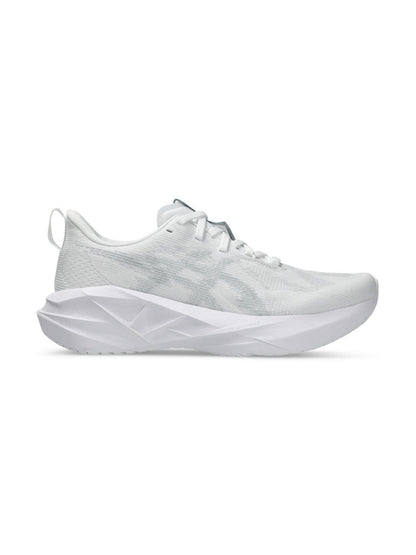 ASICS NOVABLAST 5