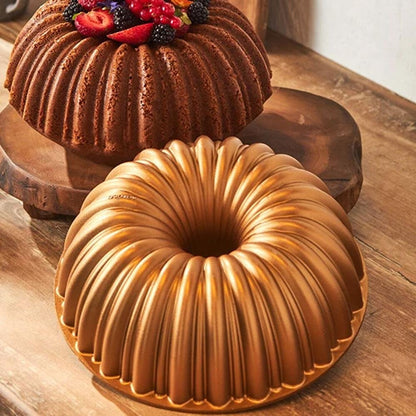 Karaca Cake Pro Sliced Cast Cake Mold - Gold, 153.03.06.8445