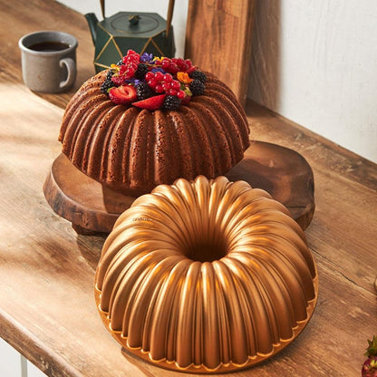 Karaca Cake Pro Sliced Cast Cake Mold - Gold, 153.03.06.8445