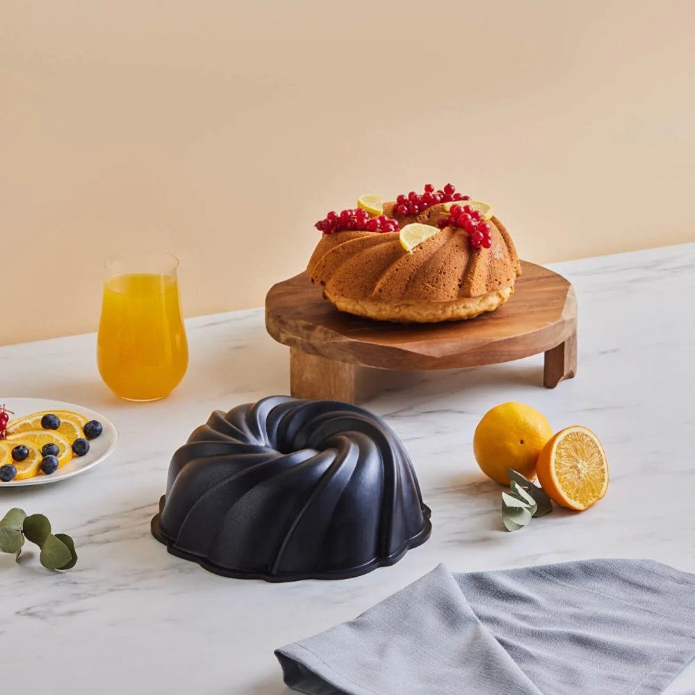 Karaca Diamond Pare Cast Iron Cake Mold - 24 cm, 153.09.01.1953