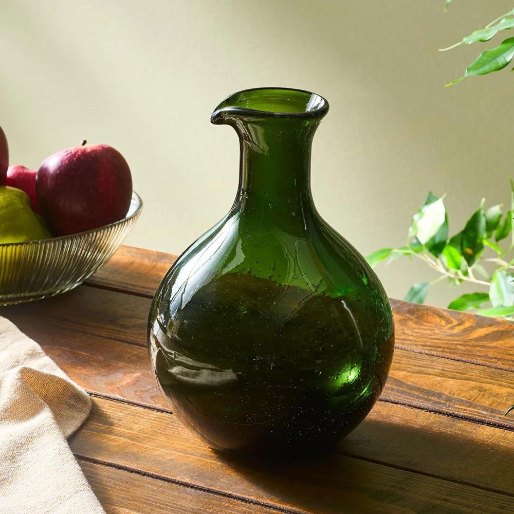 Karaca Merlot Bottle Jug – 1000 ml, 153.09.01.6333