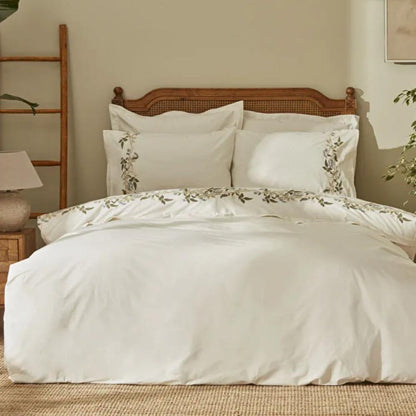 Karaca Home Nancy 100% Cotton Embroidered Double Duvet Cover Set - White & Green Floral Elegance, 200.22.01.0092