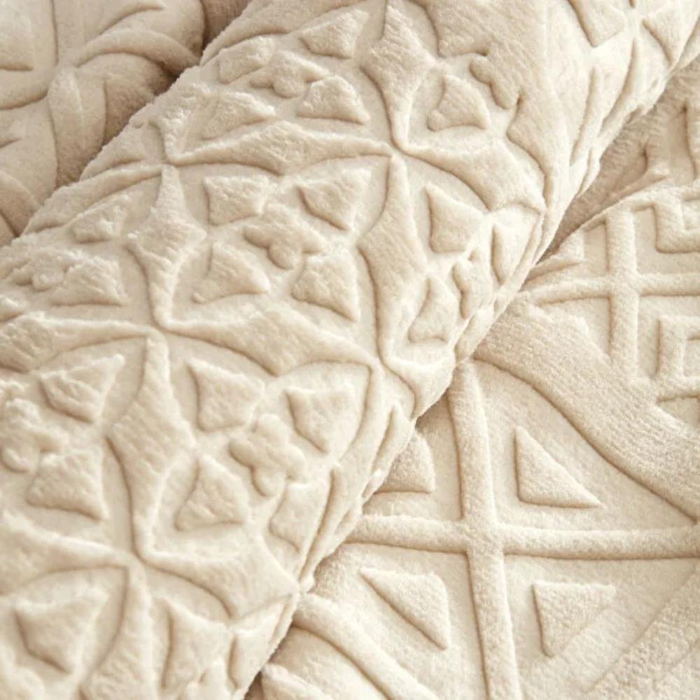 Karaca Home Blair Single Embossed Blanket 160 × 220 cm – Beige, 200.22.05.0166
