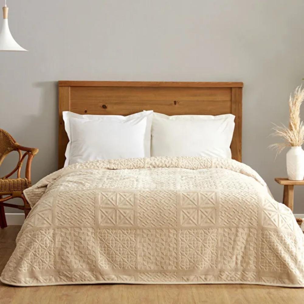 Karaca Home Blair Single Embossed Blanket 160 × 220 cm – Beige, 200.22.05.0166