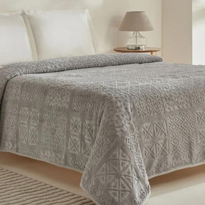 Karaca Home Blair Double Embossed Blanket 200x200 cm