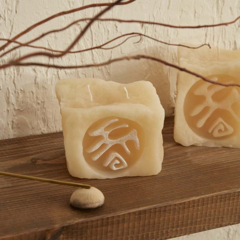 Karaca Home x Arslantepe Stone Candle 10 x 7.7 cm, 300.23.01.0076