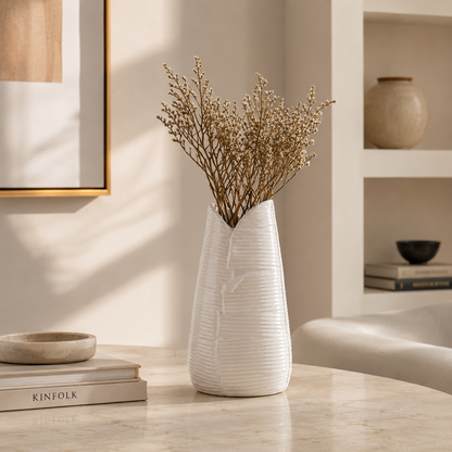 Karaca Home Leaf Sculptural Vase 24 cm, 300.23.01.0315