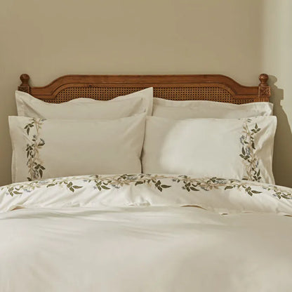 Karaca Home Nancy 100% Cotton Embroidered Double Duvet Cover Set - White & Green Floral Elegance, 200.22.01.0092