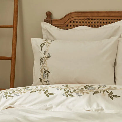 Karaca Home Nancy 100% Cotton Embroidered Double Duvet Cover Set - White & Green Floral Elegance, 200.22.01.0092