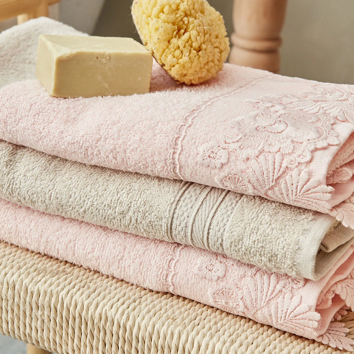 Karaca Home Casita Flos 6 Piece Stone Powder Family Bathrobe Set, 200.18.01.0557