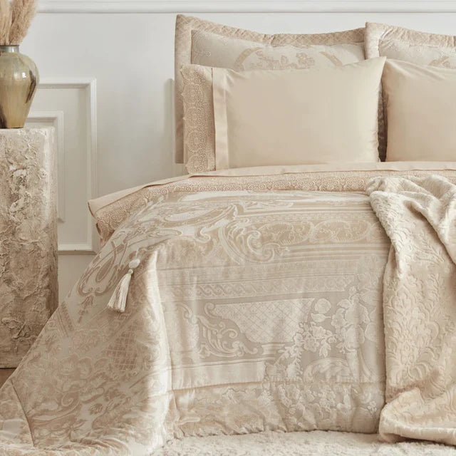 Karaca Home Valeria Queen 8-Piece Bedding Set - Gold, 200.22.04.0247
