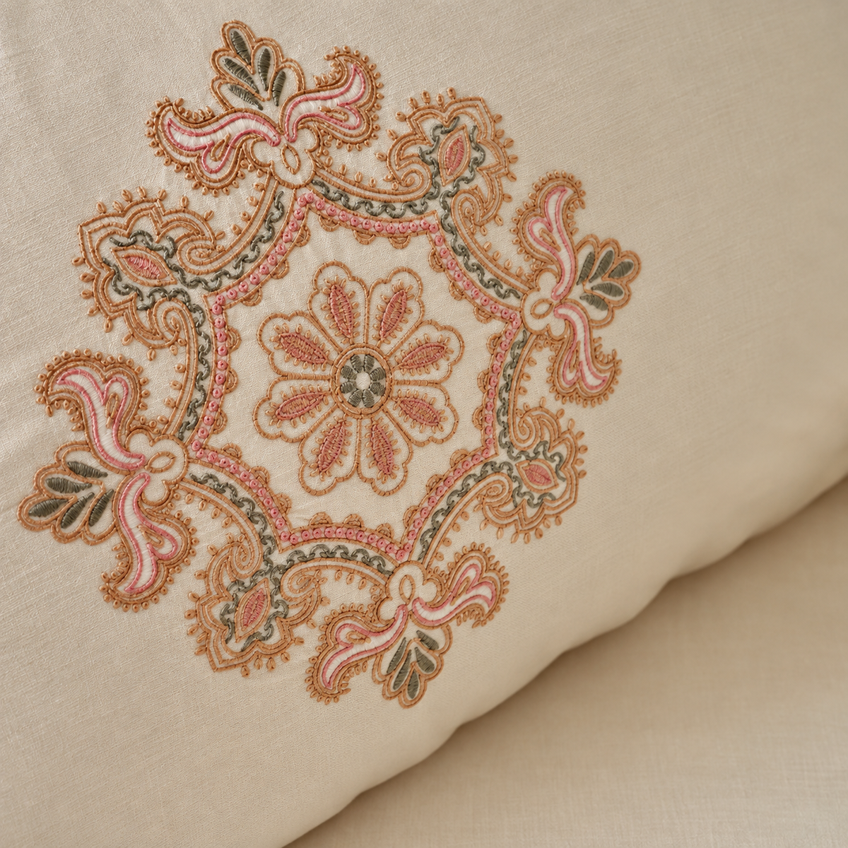 Karaca Home Kelsey Embroidered 100% Cotton Double Duvet Cover Set 200 x 220 cm, 8680214416938