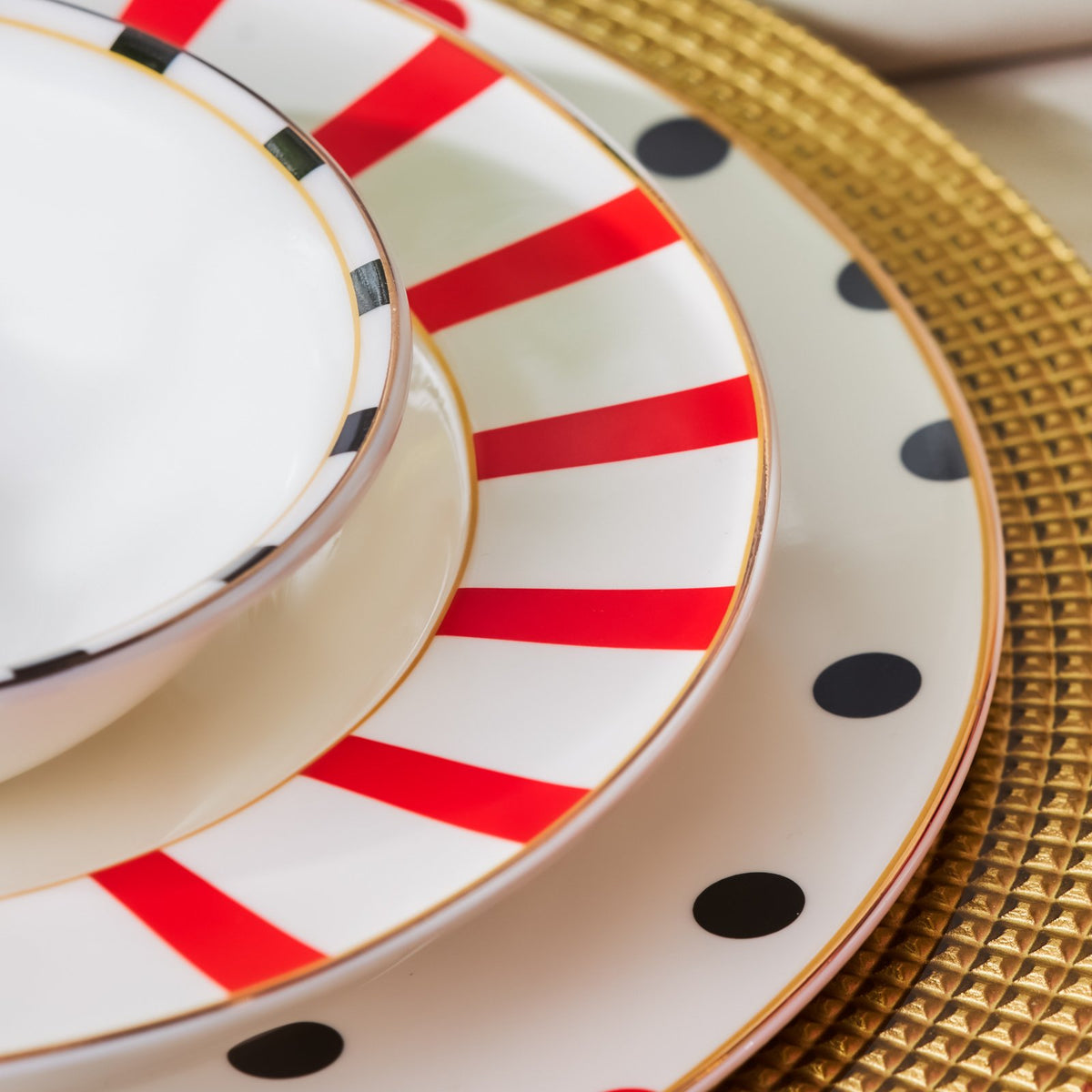 Karaca Drop Porcelain 18-Piece Dinner Set for 6 People, 153.03.06.9623