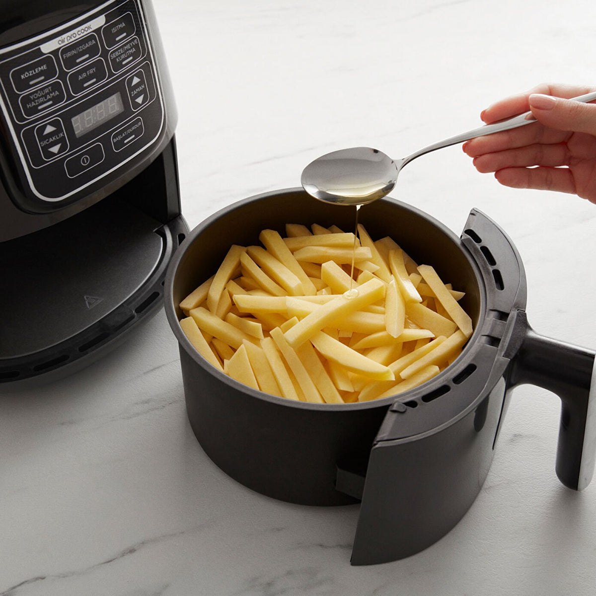 Karaca Air Pro Cook XL 4L Airfryer - Black and Gold, 6-in-1 Healthy Cooking, 153.03.08.4468
