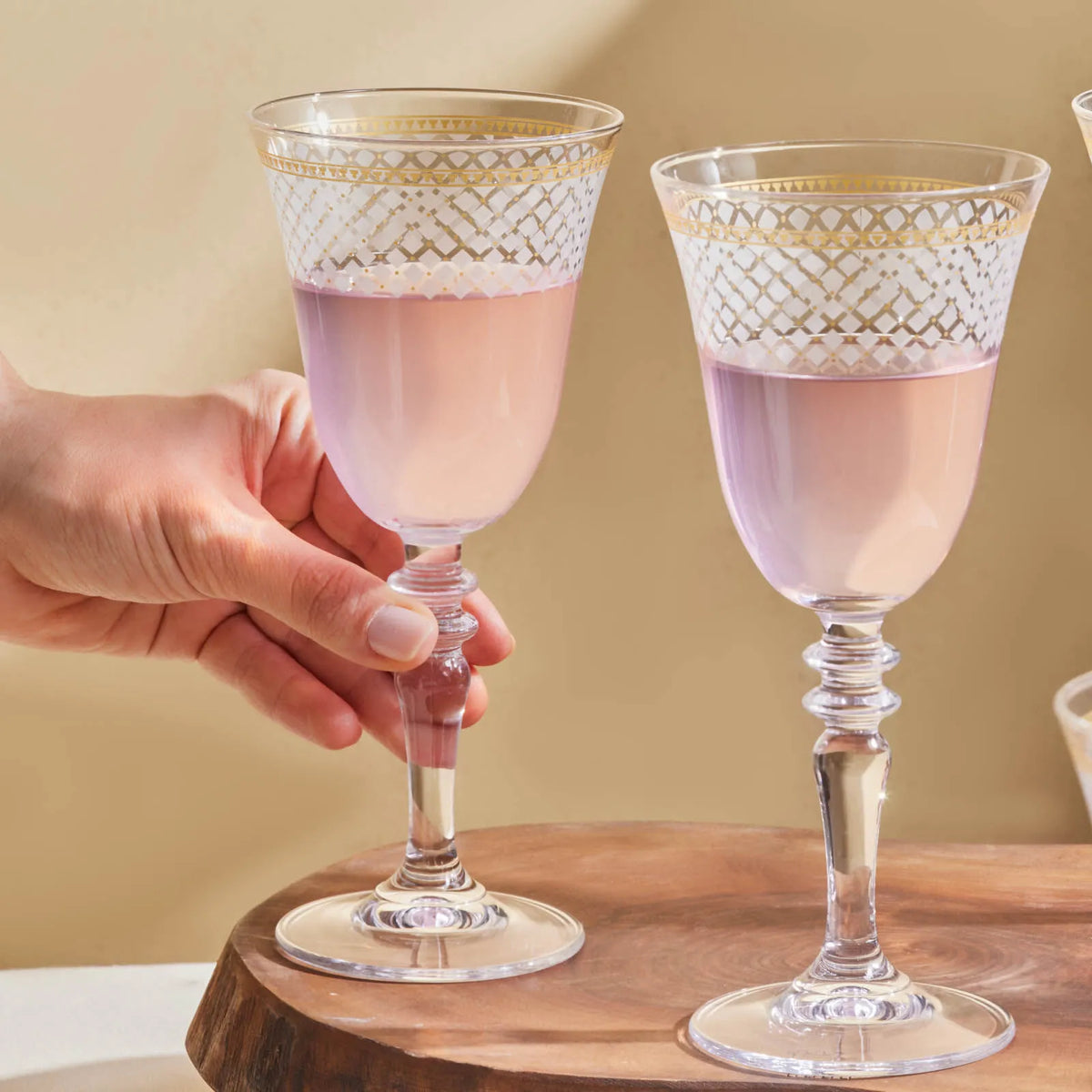 Karaca Block 6-Piece Wine Glass Set | White and Gold Luxury Edition, 153.09.01.8425