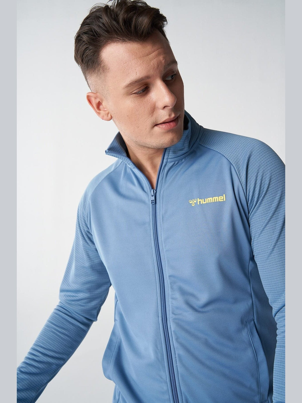 HUMMEL HMLTORO ZIP JACKET