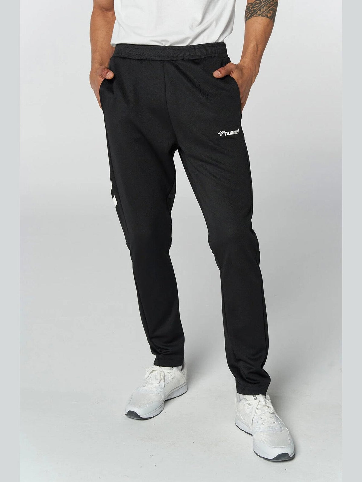 HUMMEL- HMLFALCONZO TAPERED PANTS