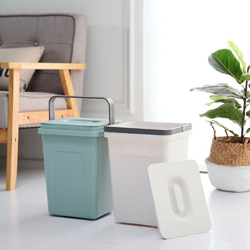 Cool Gift, Portable Independent Trash Can With Lid, Available in Different Colors