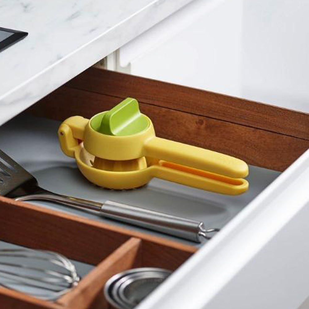 Cool Gift, Dual Action Citrus Press, Available in Different Colors
