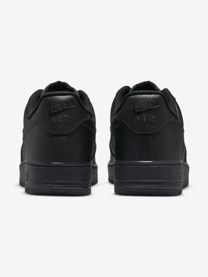 NIKE AIR FORCE 1 07 LE