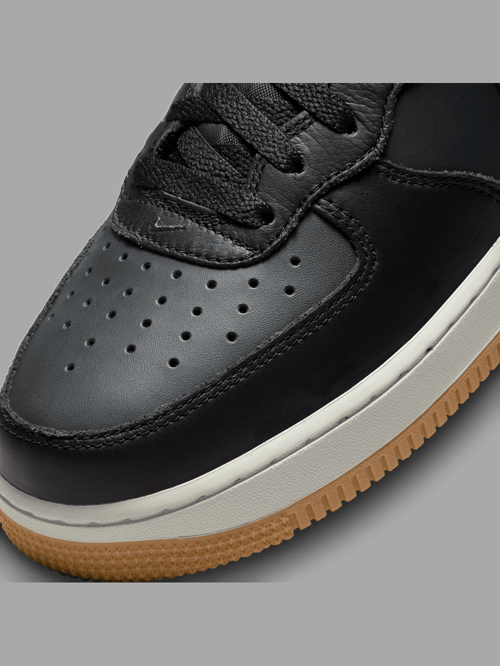 NIKE AIR FORCE 1 MID '07 LX