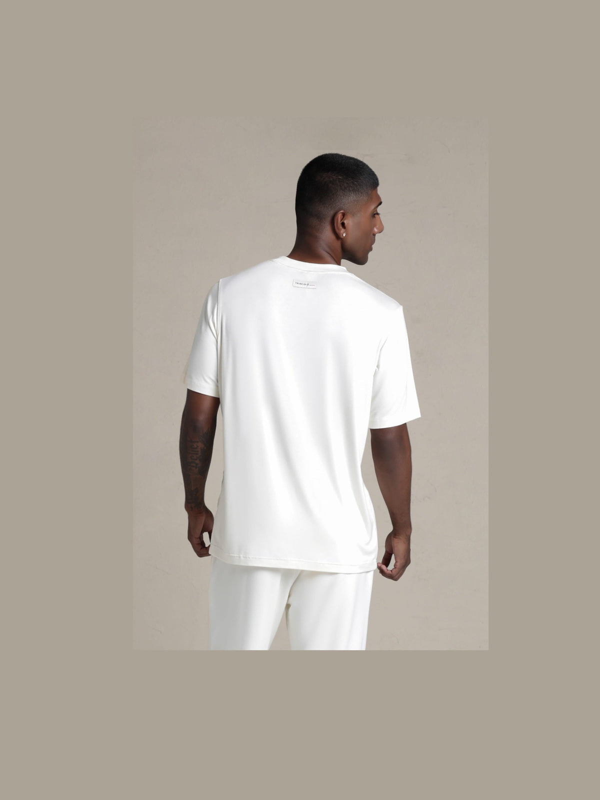 TRIBE OF 6 DAREEN GRAPHIC TEE