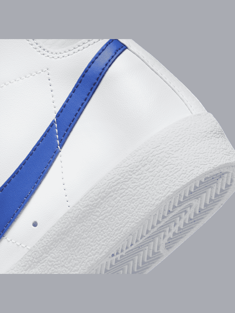 NIKE BLAZER MID '77 VNTG