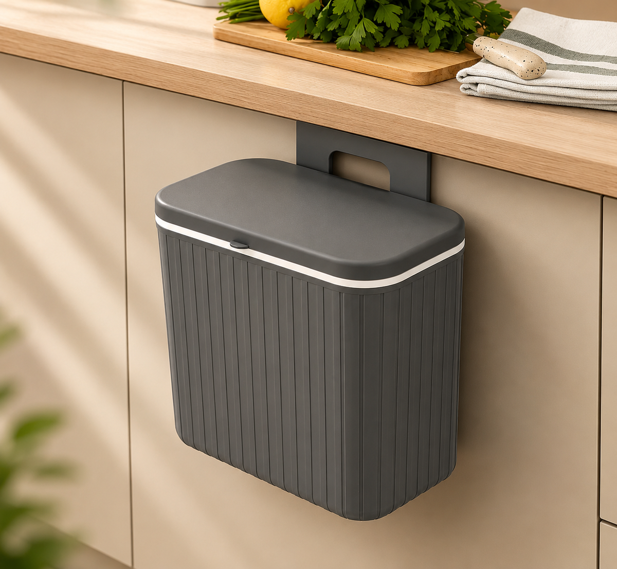 Karaca Home Pino 8L Trash Can