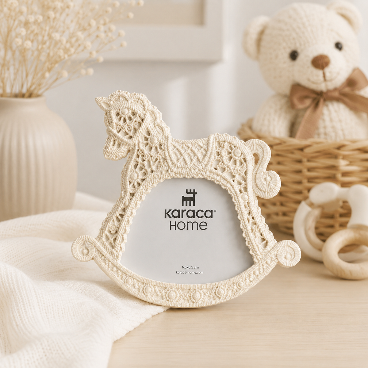 Karaca Home Carousel Photo Frame - Beige Polyresin Design, 200.22.11.0028