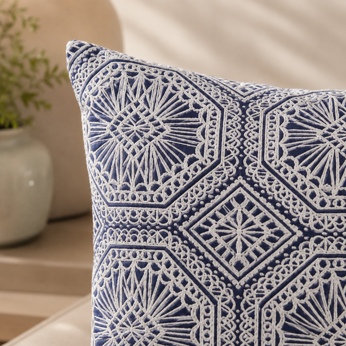 Karaca Home Monu Indigo Cushion 45 x 45 cm, 200.18.01.0672
