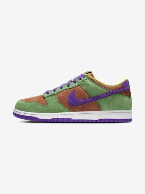 NIKE DUNK LOW SP
