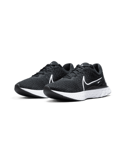W NIKE REACT INFINITY RUN FK 3