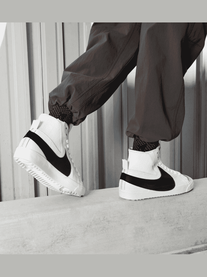 NIKE BLAZER MID '77 JUMBO