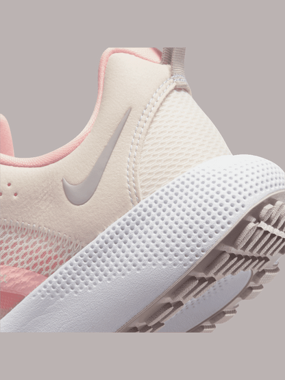WMNS NIKE REACT ESCAPE RN 2