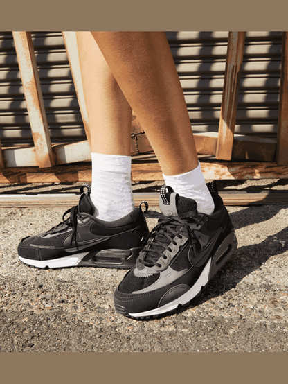NIKE W AIR MAX 90 FUTURA