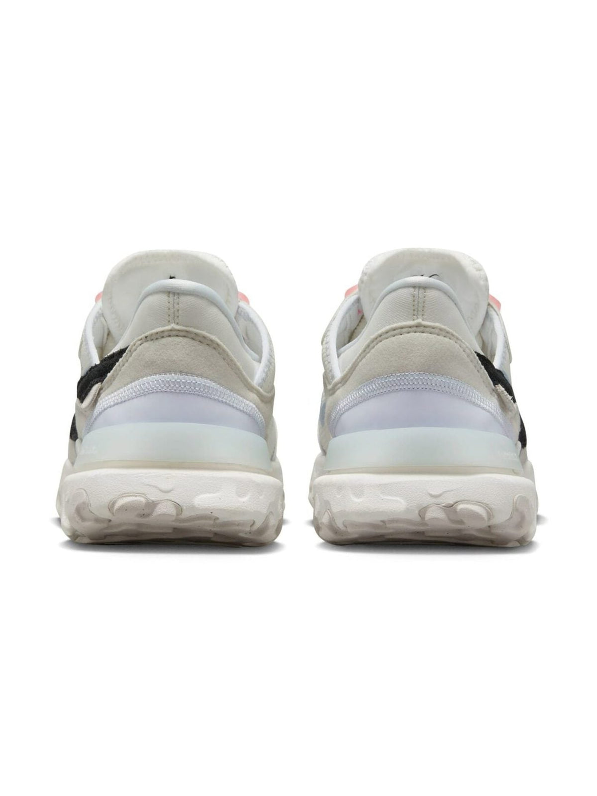 W NIKE REACT R3VISION