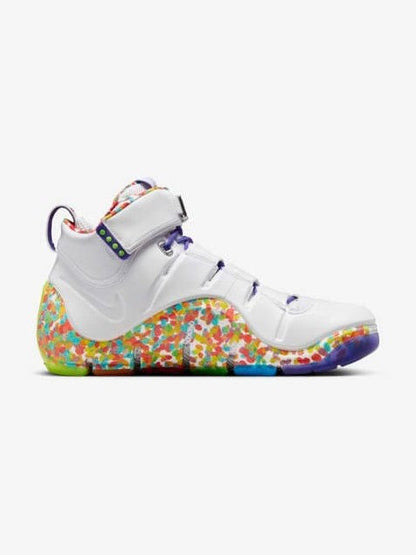 NIKE ZOOM LEBRON IV