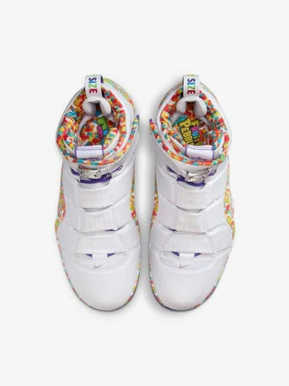 NIKE ZOOM LEBRON IV