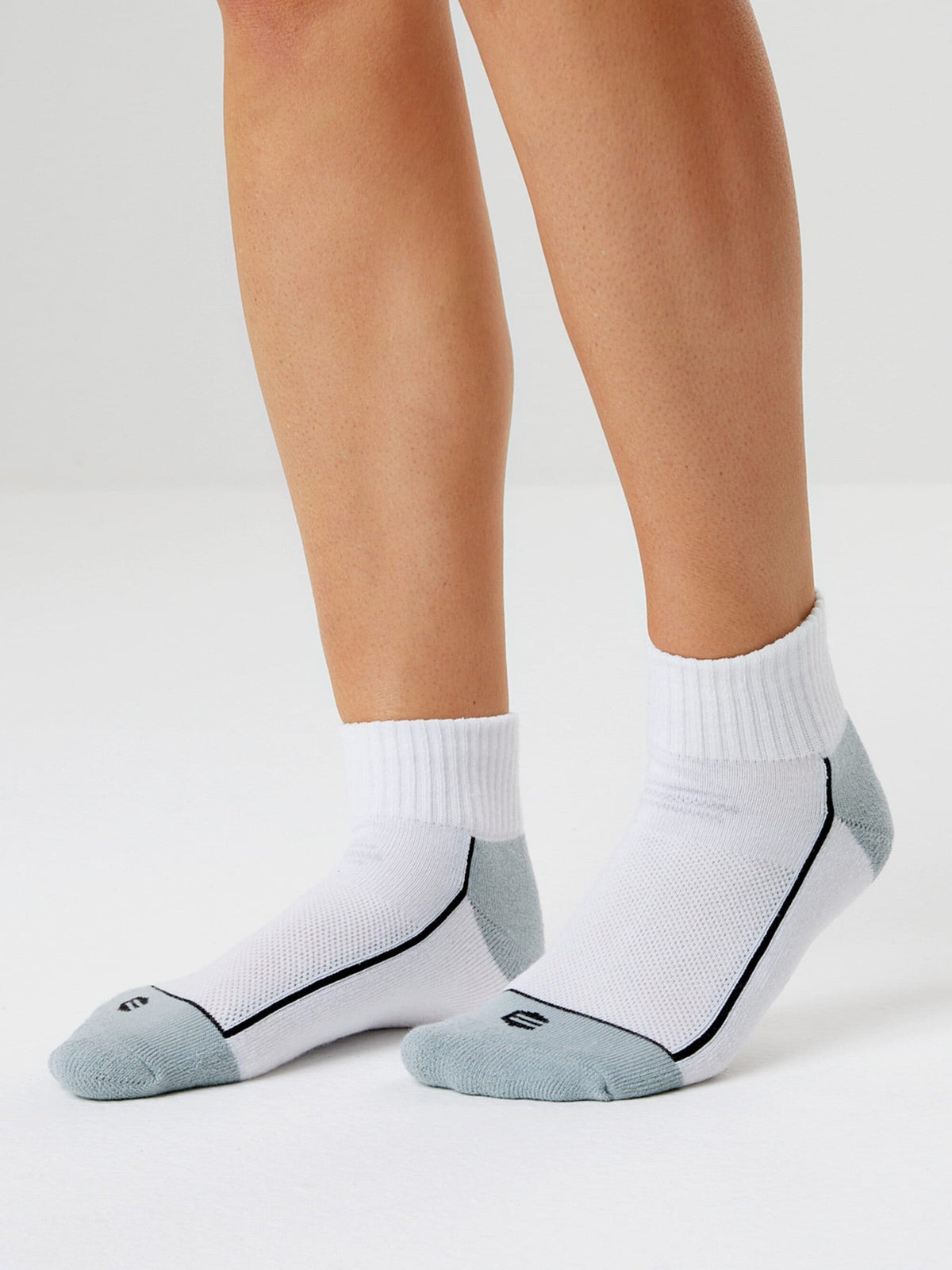 ENDURANCE AVERY QUARTER SOCKS 3-PACK